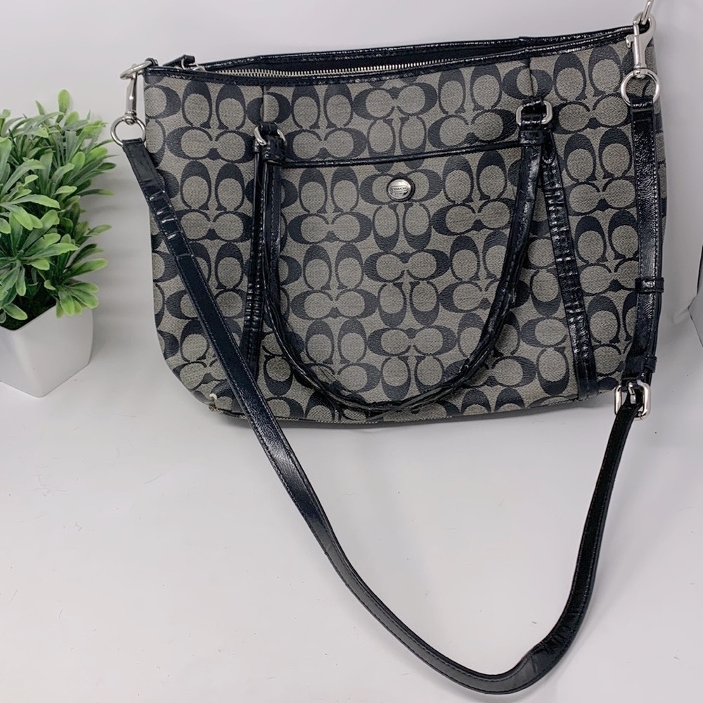 Coach Black and Gray Signature Shoulder Bag